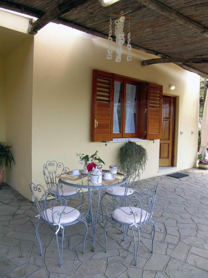ماسّا لوبْرينسِ Villa Romantica المظهر الخارجي الصورة