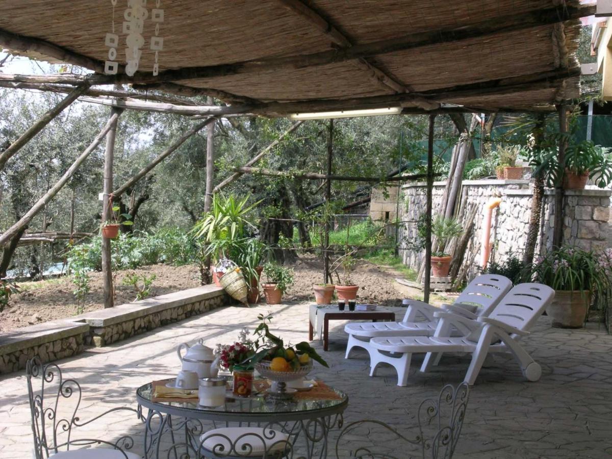 ماسّا لوبْرينسِ Villa Romantica المظهر الخارجي الصورة